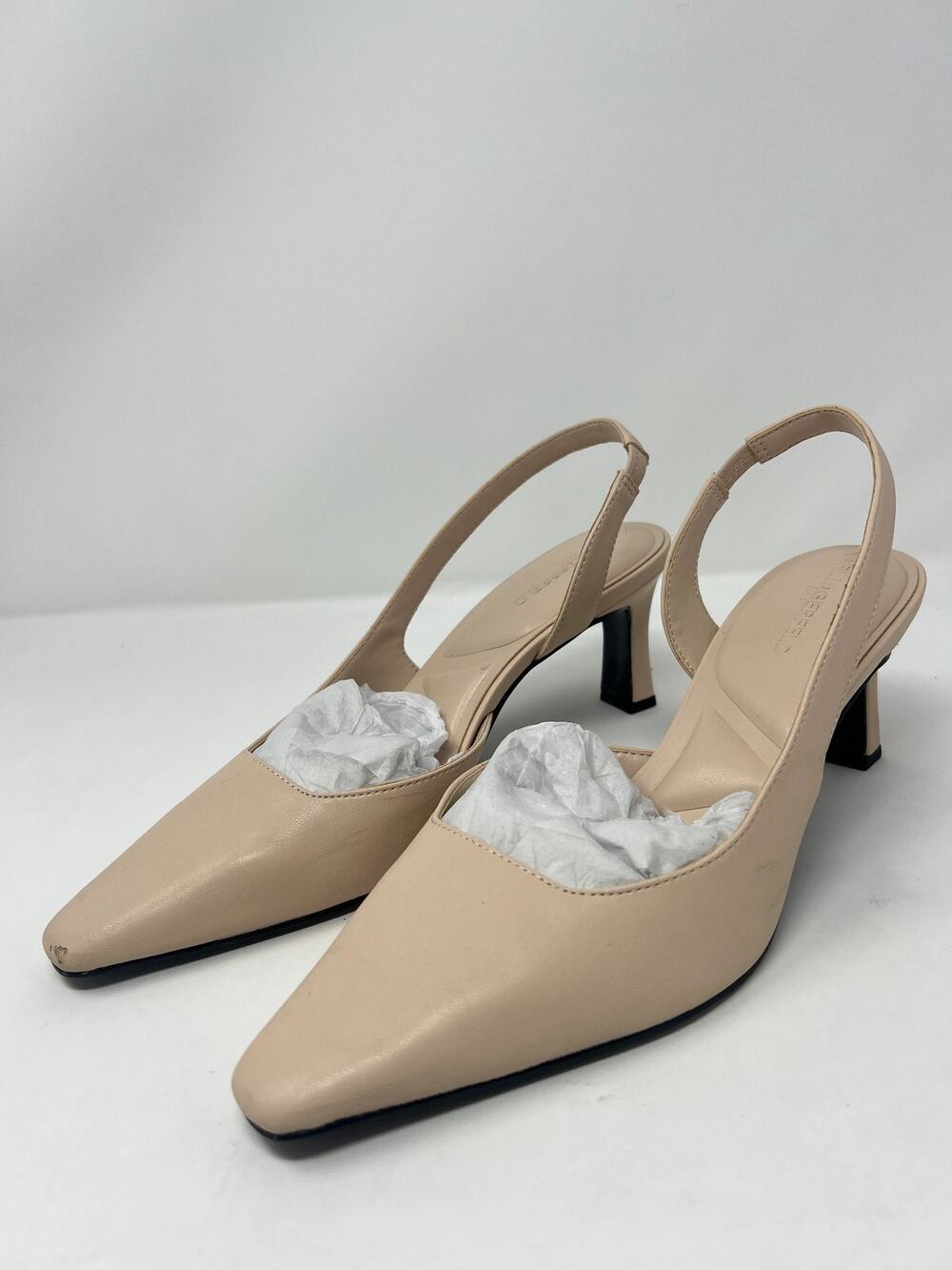 KARL LAGERFELD PARIS Women's 8.5 Nude Heels